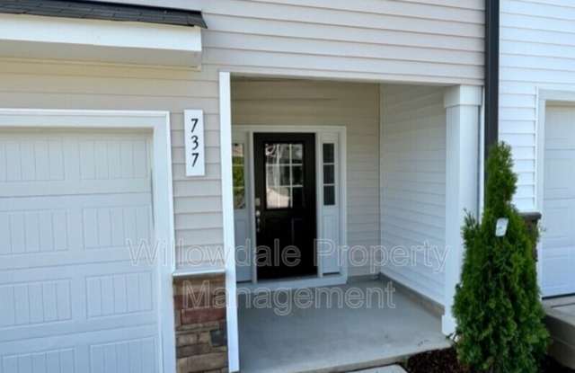 737 Ridge Cliff Lane Gallery 3