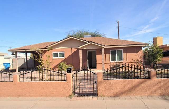 2015 North 37th Avenue - 2015 North 37th Avenue, Phoenix, AZ 85009