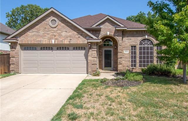 2804 Wandering Oak Drive - 2804 Wandering Oak Dr, Corinth, TX 76208