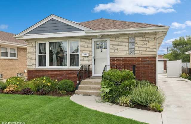 7335 N Nora Avenue photos photos