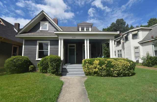 2150 MONROE photos photos