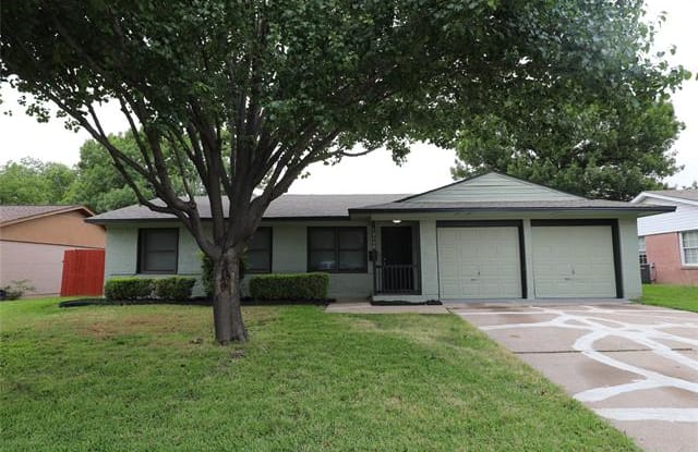 13759 Heartside Place - 13759 Heartside Place, Farmers Branch, TX 75234