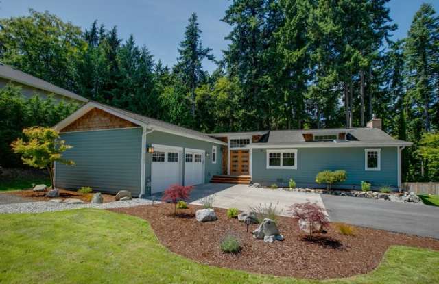 9385 Moss Lane Northeast - 9385 Moss Lane Northeast, Bainbridge Island, WA 98110