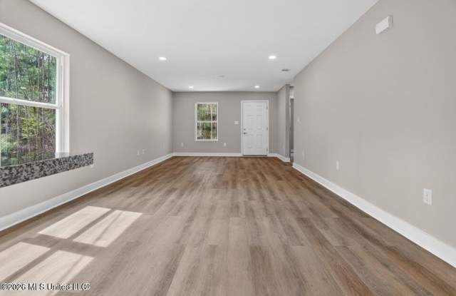 7172 W Greene Street Gallery 2