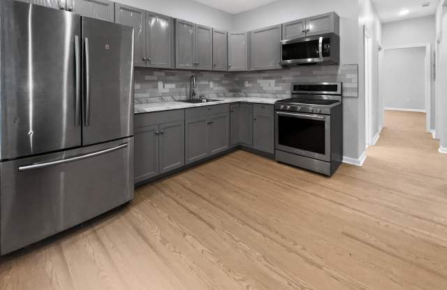 12 EAST 49TH ST photos photos