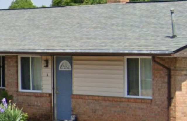 2115 27th Ave Dr Ne photos photos