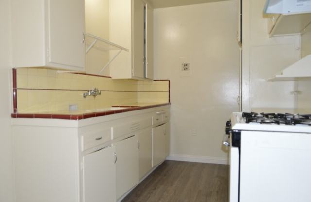 1618 1/2 South Atlantic Boulevard Gallery 3