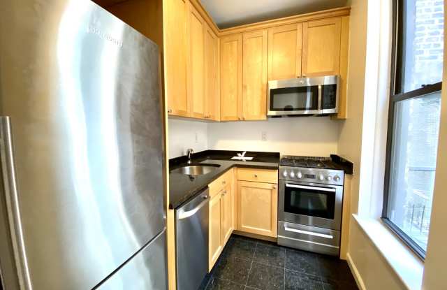 48 West 73rd Street - 48 West 73rd Street, New York City, NY 10023