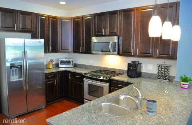 2212 Potomac Ave # 101 - 2212 Potomac Avenue, Alexandria, VA 22301