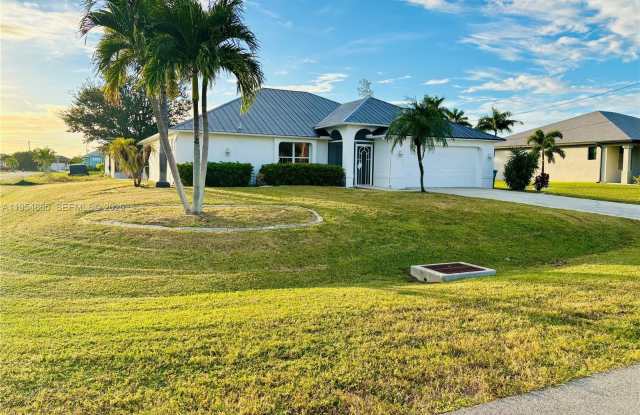 142 SW 34th PL photos photos 142 SW 34th PL photos photos