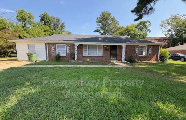 703 Briarcliff Rd photos photos