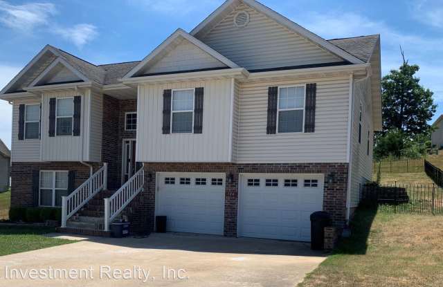 104 Locust Ct. - 104 Locust Court, St. Robert, MO 65584