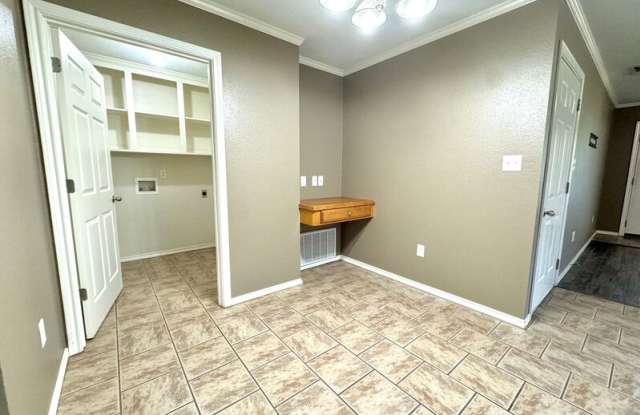 5112 Galloping Way Gallery 4