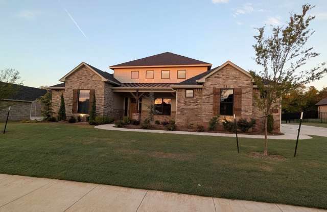 Stunning OKC Home with Spacious Layout and Room to Entertain Gallery 1