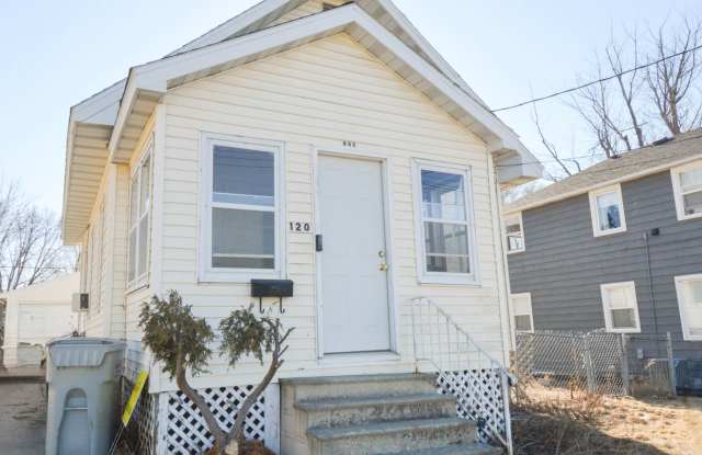 Cute pet friendly home with fenced yard! photos photos Cute pet friendly home with fenced yard! photos photos