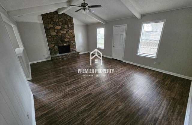 3963 Lacewood Drive Gallery 3