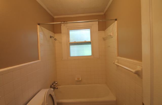Exclusively Offered by Muse Realty, LLC Gallery 3
