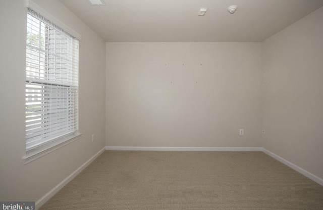 9437 PARAGON Court Gallery 3