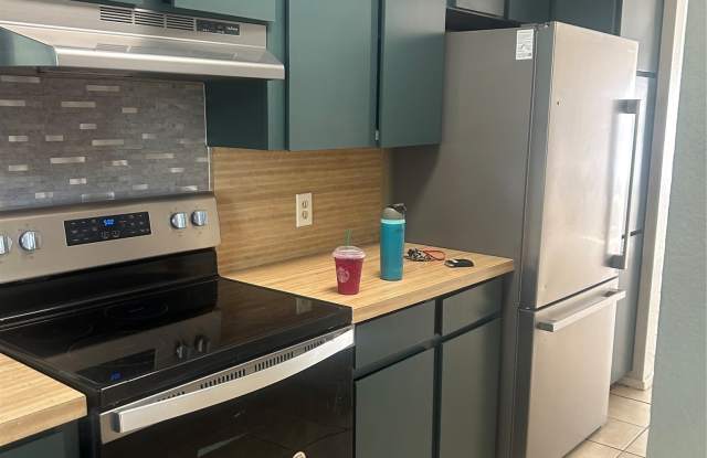 513 S Beverly Street - 513 South Beverly Street, Crowley, TX 76036