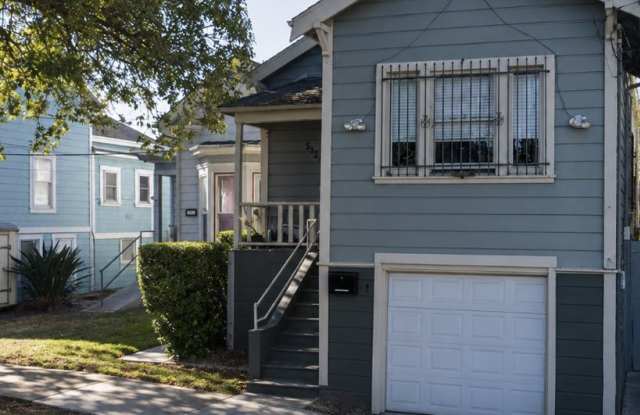 1/2 Off First Month's Rent, 3Bdrm, 1bath photos photos 1/2 Off First Month's Rent, 3Bdrm, 1bath photos photos