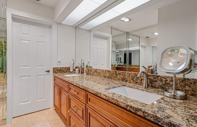 7472 La Paz Boulevard photos photos