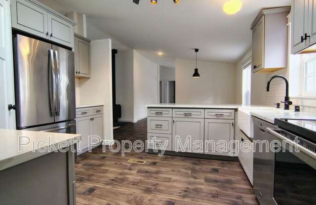 11438 SE Regatta View Ln Gallery 2