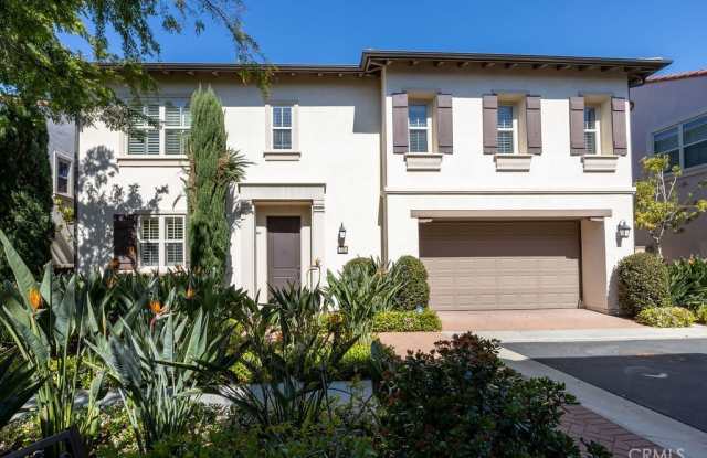 320 Bronze - 320 Bronze, Irvine, CA 92618