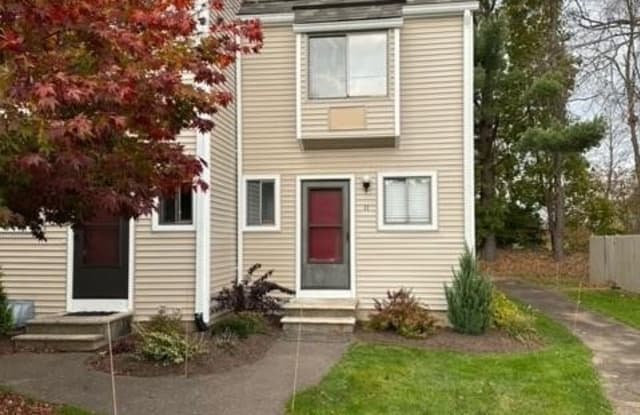 560 Yale Avenue - 560 Yale Avenue, Meriden, CT 06450