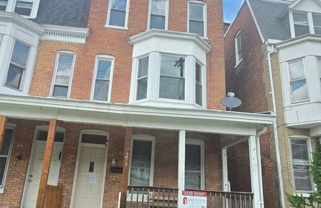 Student Housing -- 6 Bedroom Townhome by York College photos photos