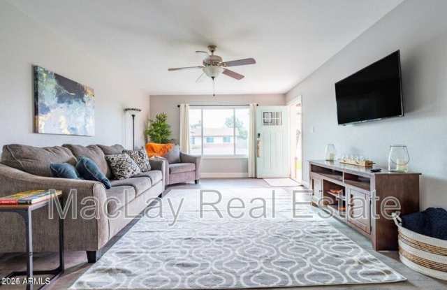2430 E Hermosa Dr Gallery 4