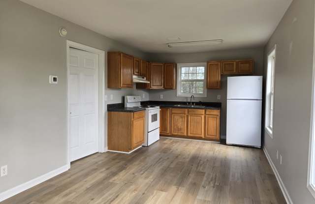 228 Villa Court Gallery 2