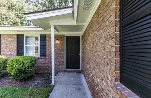 504 Heritage Dr Gallery 4