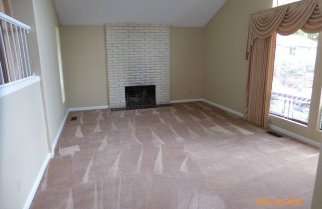 14248 87th Ct NE Gallery 4
