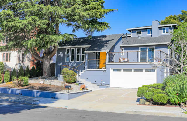 Stunning East Richmond Heights Home! photos photos