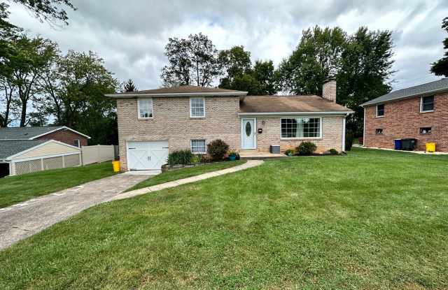 3 bedroom 1.5 bath Lower Allen Township photos photos