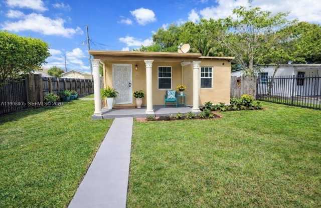 1831 Rutland St photos photos