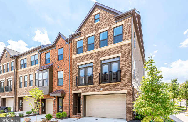 3144 GOLDENWAVE COURT Gallery 4
