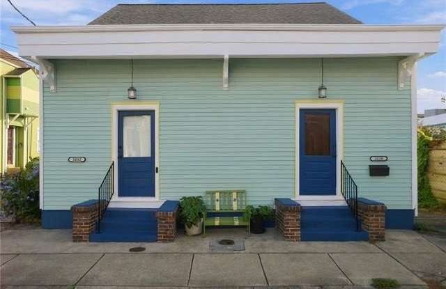 3030 ROYAL Street Gallery 1