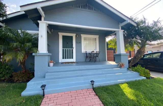 Charming 2 Bedroom 1 Bath home in desirable Long Beach neighborhood - 1324 Prospect Avenue, Long Beach, CA 90804