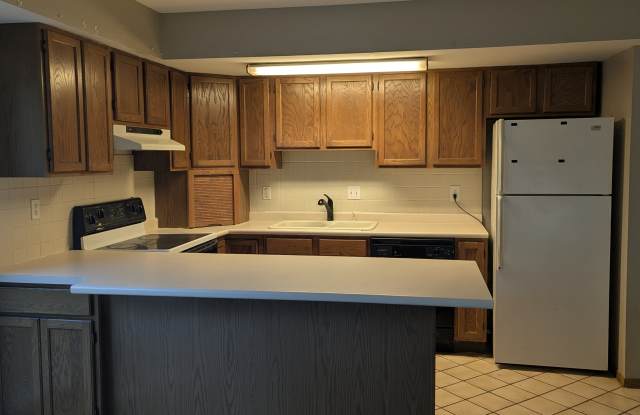 3621 Kenbrooke Court - 1 Gallery 3