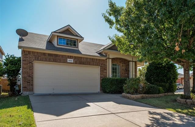 4600 Golden Yarrow Drive - 4600 Golden Yarrow Drive, Fort Worth, TX 76244