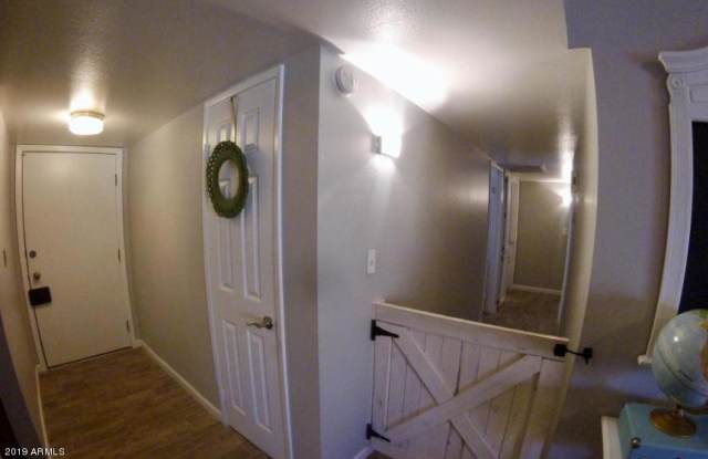 9819 N 56TH Drive Gallery 3