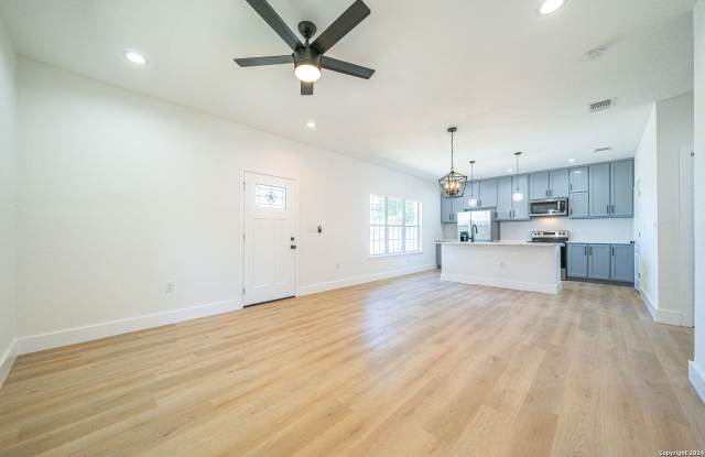 934 SHERMAN Gallery 4