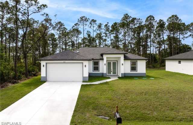 3111 40th Street W photos photos