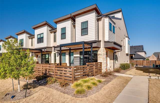 3711 Rosemont Drive photos photos