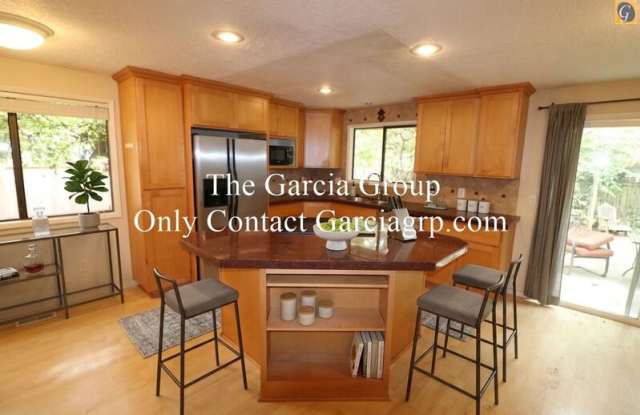 9585 SW New Forest Dr Gallery 2