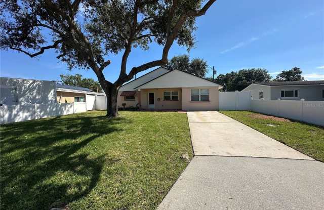 9571 52ND WAY - 9571 52nd Way North, Pinellas Park, FL 33782