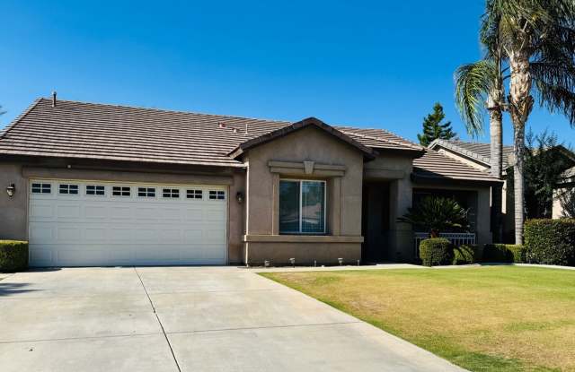 Single Family Home located in South Bakersfield photos photos