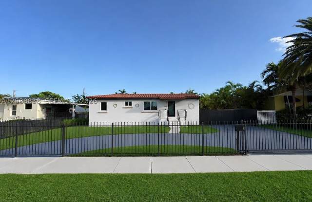 8260 SW 27th Ter Gallery 1