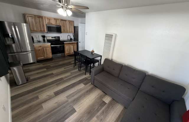 202 S Park Ave photos photos